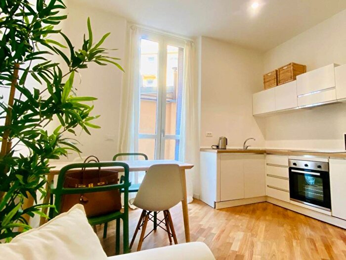 Appartamento bilocale in affitto in Viale Isonzo, Porta Romana Medaglie dOro, Milano
