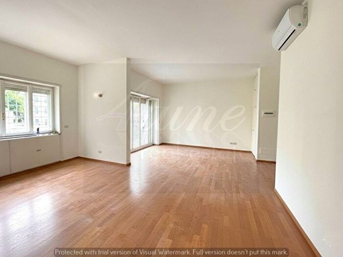 Appartamento quadrilocale in affitto in Via Pietro da Cortona, Flaminio, Roma