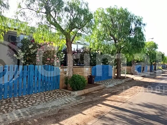 Appartamento trilocale in vendita in Via Savonarola, Ugento