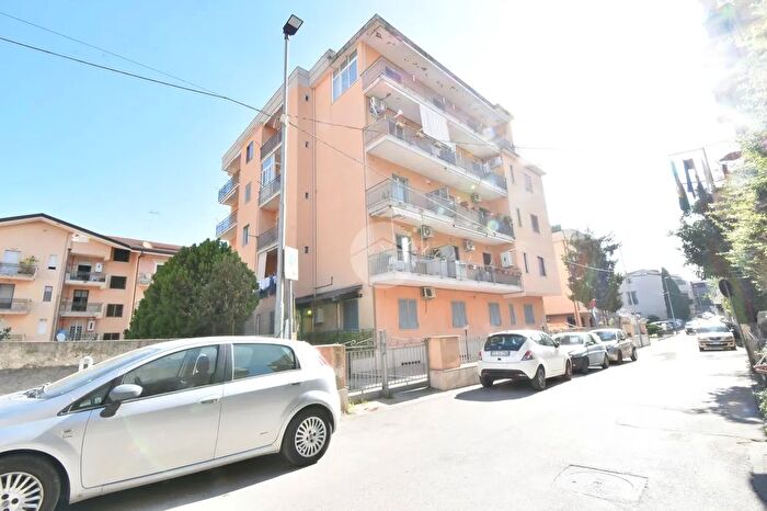 Appartamento trilocale in vendita in Via Margherita, Somma Vesuviana
