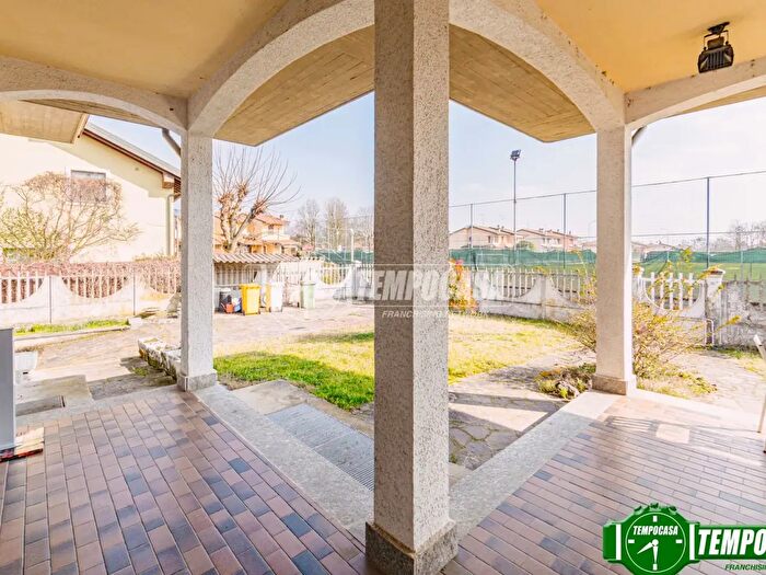 Case in Vendita e in Affitto - 3