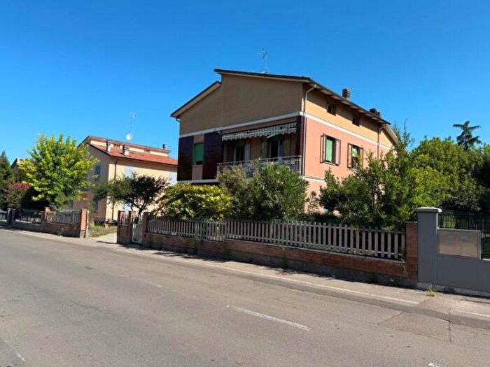 Appartamento con 6 locali in vendita in Castelvetro Di Modena