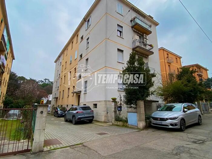 Appartamento bilocale in vendita in Via Francesco Brizzi, Bologna