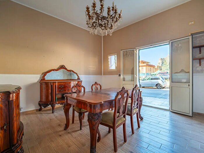Appartamento bilocale in vendita in Via Sferracavallo, Palermo