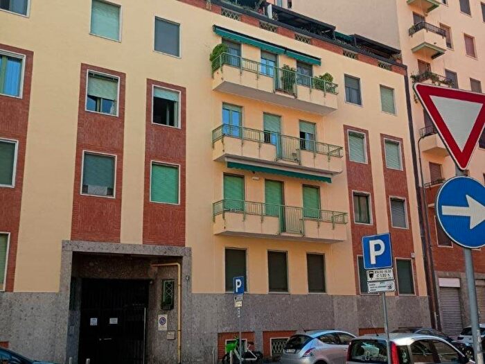 Appartamento bilocale in affitto in Via Baldassare Longhena, Corvetto, Milano