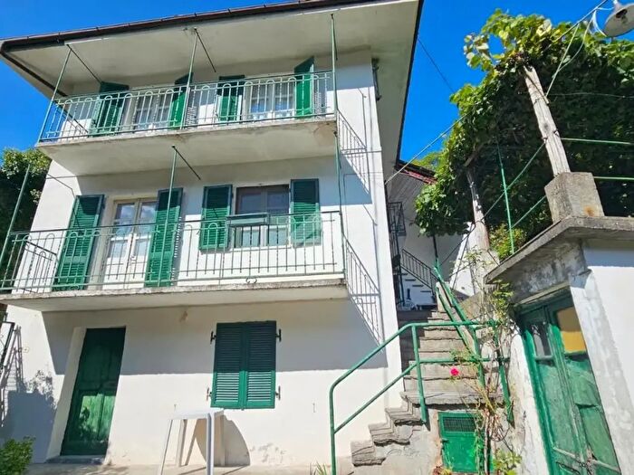 Casa quadrilocale in vendita in Borgata Costabella, Pramollo