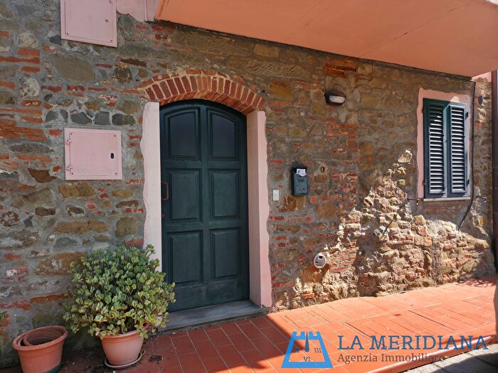 Casa bilocale in vendita in Vinci