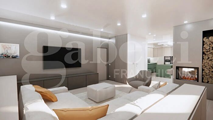 Appartamento con 5 locali in vendita in Via Vanzo, Mogliano Veneto