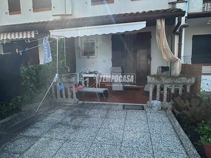 Casa trilocale in vendita in Viale Tunisia Lido delle Nazioni, Comacchio