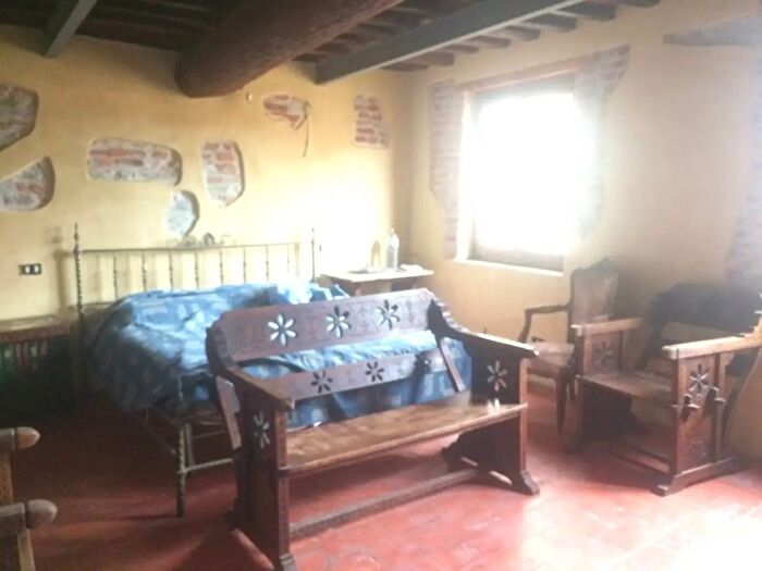 Casa con 5 locali in vendita in Via Trombi, Vicopisano