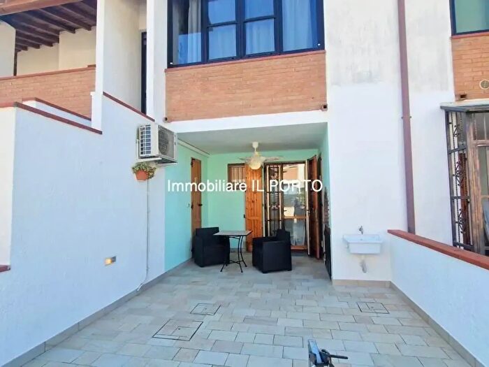 Appartamento trilocale in vendita in Comacchio