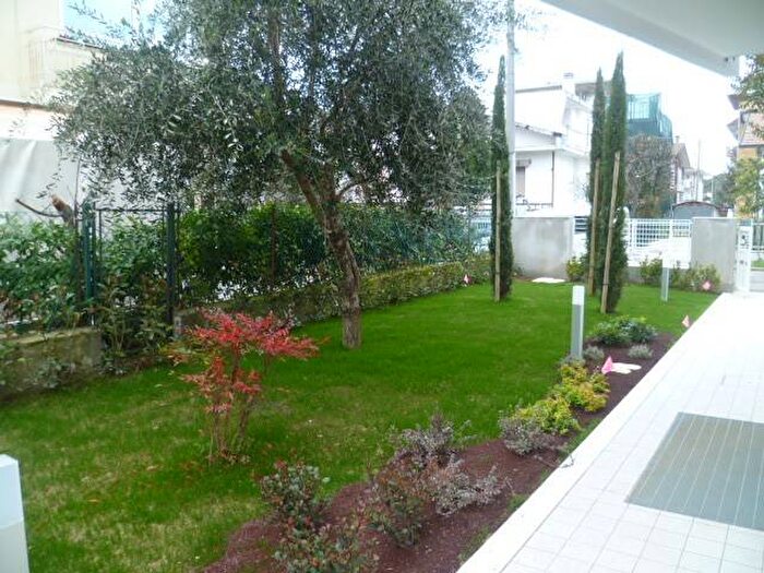 Appartamento trilocale in affitto in Viale Tevere, Parco, Riccione