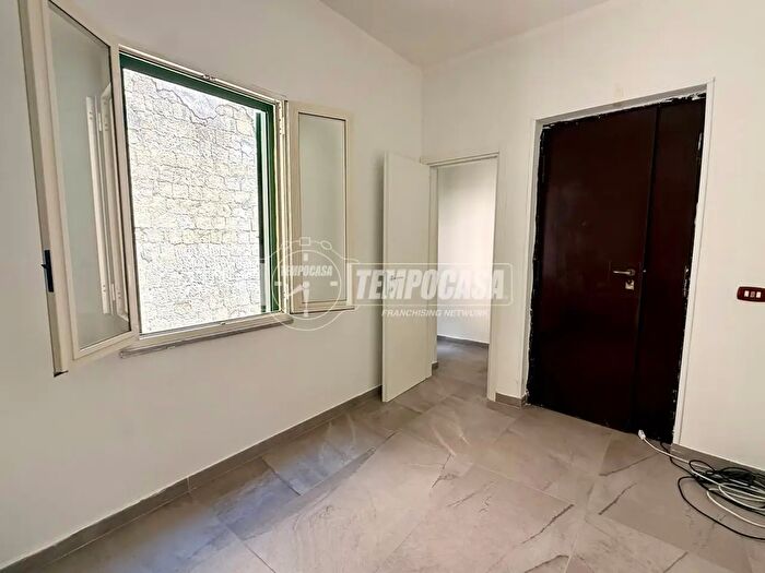 Appartamento bilocale in affitto in Via Arenaccia, Napoli