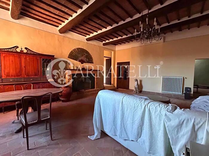 Appartamento con 7 locali in vendita in Via del Pero, Citta Della Pieve