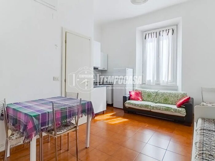 Appartamento monolocale in vendita in Via Don Bosco, Milano