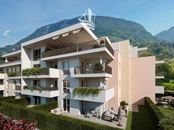 Appartamento trilocale in vendita in Boznerstraße, Egna