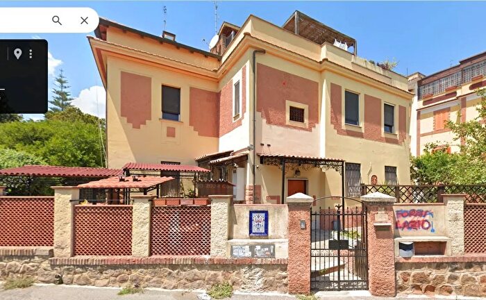 Casa quadrilocale in vendita in Via fra Mauro, Roma