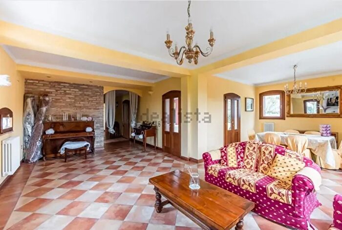 Casa con 6 locali in vendita in Vigodarzere