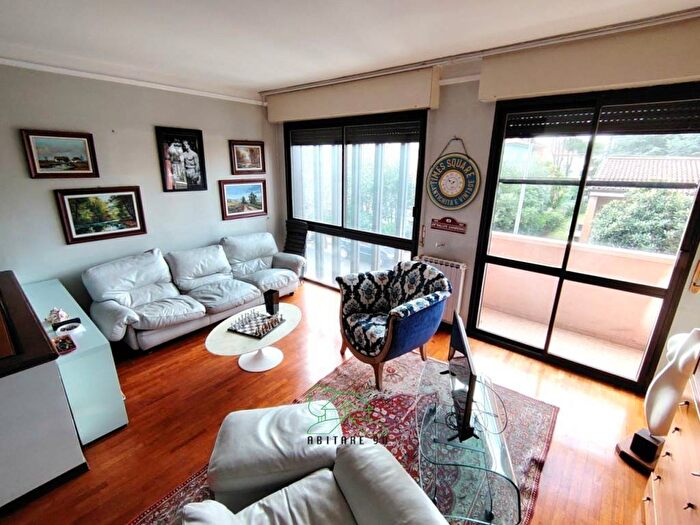 Appartamento con 5 locali in affitto in via giacomo cecconi, Passeggi Don Gentili, Fano