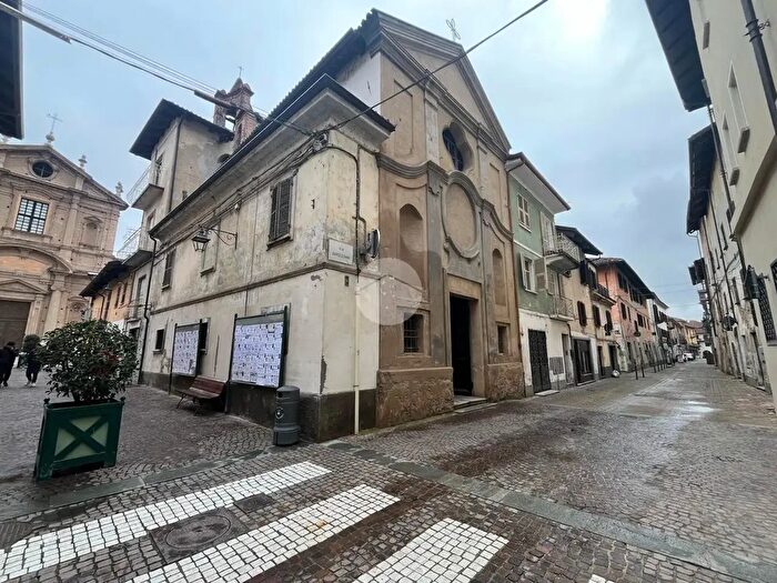 Appartamento trilocale in vendita in Via Gardezzana, Carmagnola