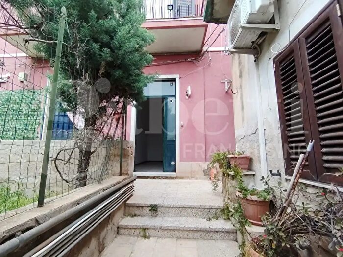 Casa trilocale in vendita in Siracusa