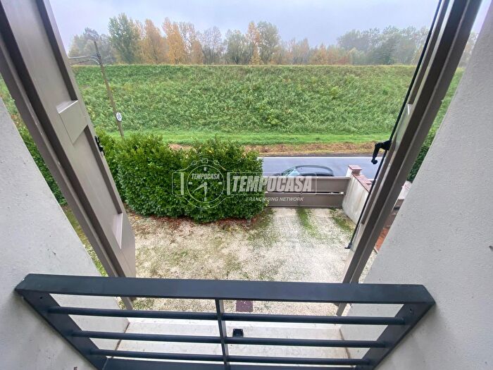 Casa con 5 locali in vendita in Strada Montecatini, Modena