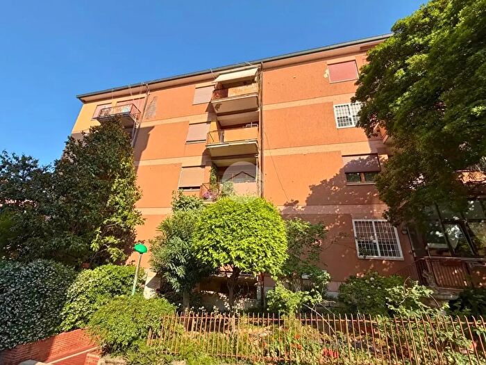 Appartamento quadrilocale in vendita in Via Leonardo Bruni, Roma