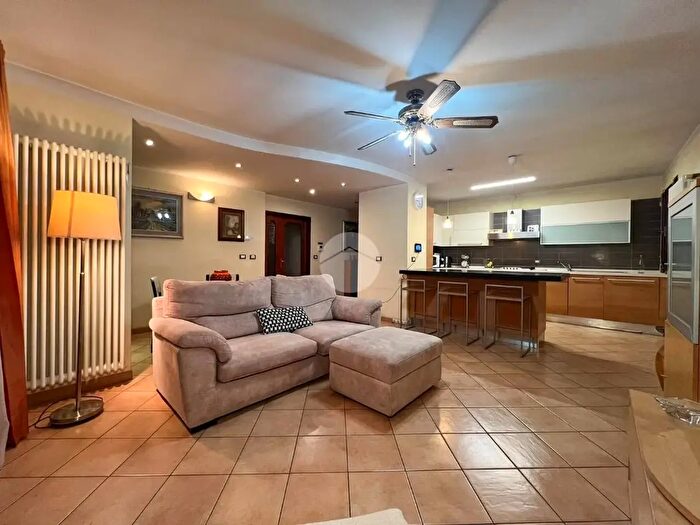 Appartamento trilocale in vendita in BellariaIgea Marina