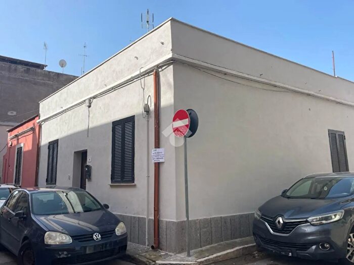 Casa trilocale in vendita in Via Bainsizza, Nettuno