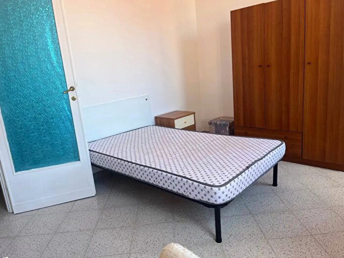 Appartamento quadrilocale in affitto in Via Carlo Cattaneo, Pisa