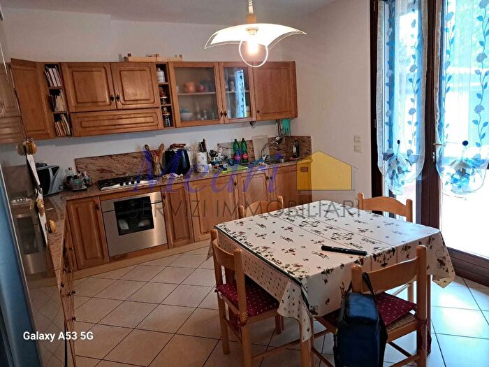 Casa con 6 locali in vendita in Via Collinello Centro, Bertinoro