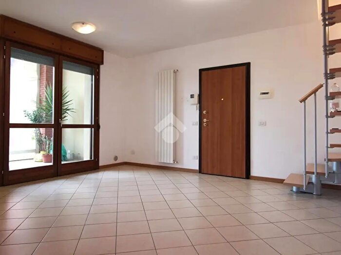 Appartamento trilocale in vendita in Via Vicolo Pasqualino, Bentivoglio