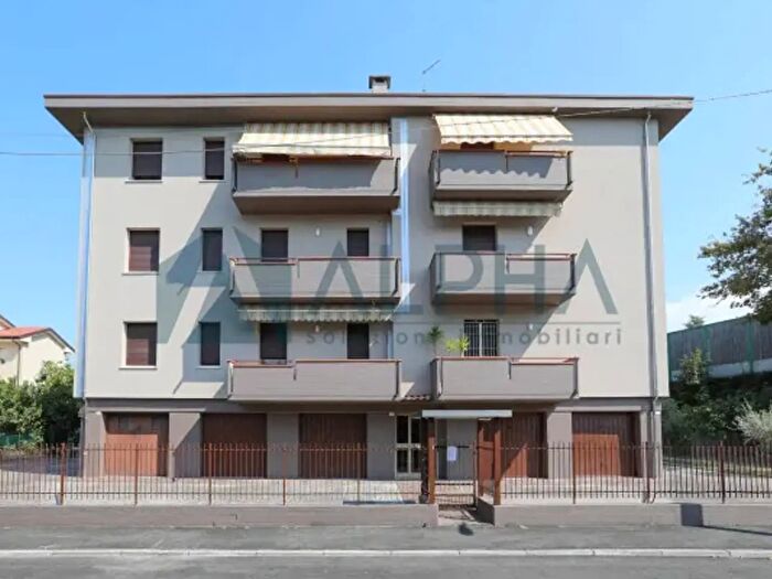 Appartamento trilocale in vendita in Via Domokos, Forli'