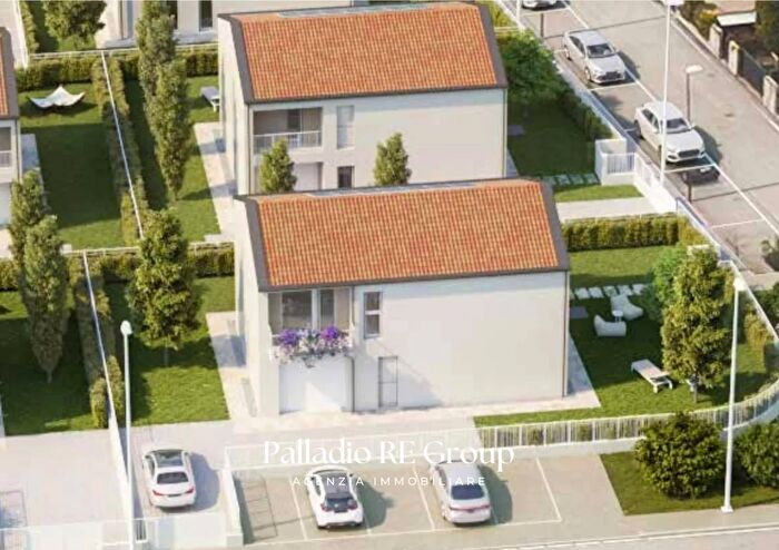 Casa quadrilocale in vendita in Via Ceresone, Grisignano Di Zocco