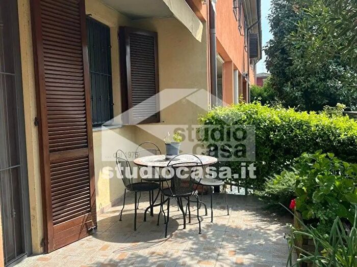 Casa quadrilocale in vendita in Via Vidolenghi, Marzano