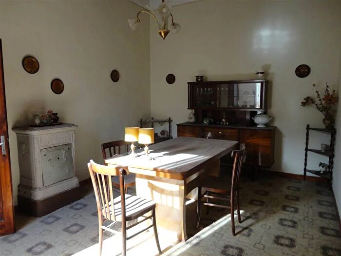 Appartamento trilocale in vendita in Via II Giugno a Montaione Firenze, Empoli