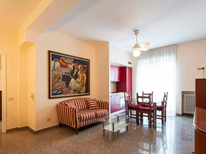 Appartamento trilocale in affitto in Piazzale Lagosta, Zara, Milano