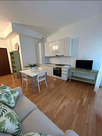 Appartamento monolocale in affitto in Via Padova, Milano