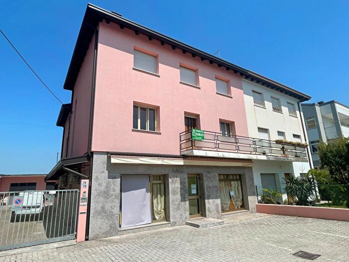 Appartamento trilocale in vendita in Via Guglielmo Marconi, Latisana