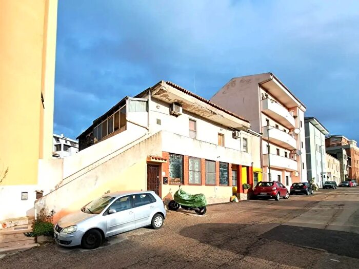 Appartamento trilocale in vendita in Regione Monte Furru, Sassari