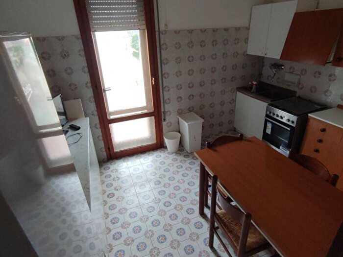 Appartamento trilocale in affitto in Via Luciano Manara, Stanga Pio X, Padova