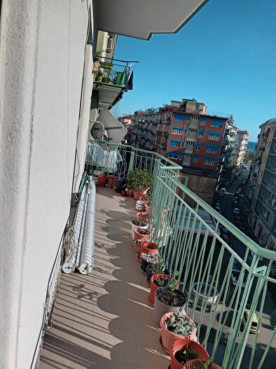 Appartamento con 5 locali in vendita in Via Silvio Baratta, Salerno