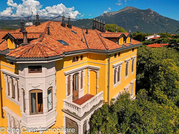 Case in Vendita e in Affitto - 2