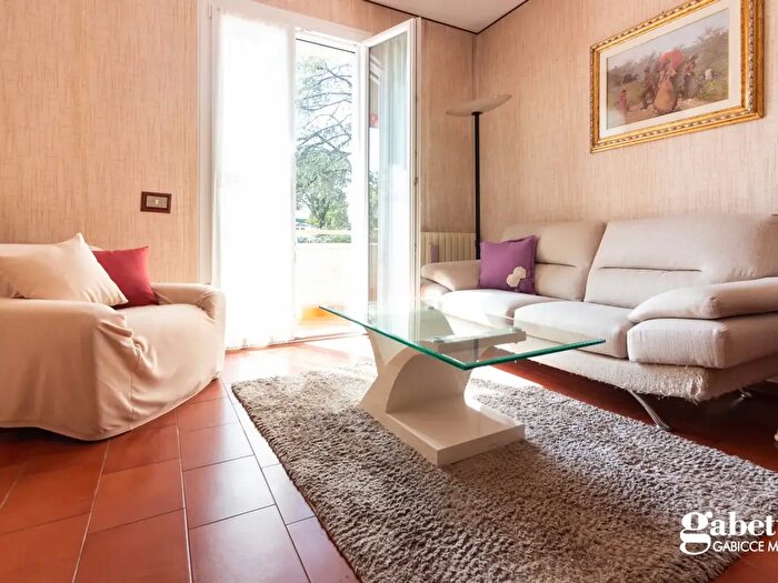 Appartamento quadrilocale in vendita in Via dei Martiri di Tavullia, Gradara