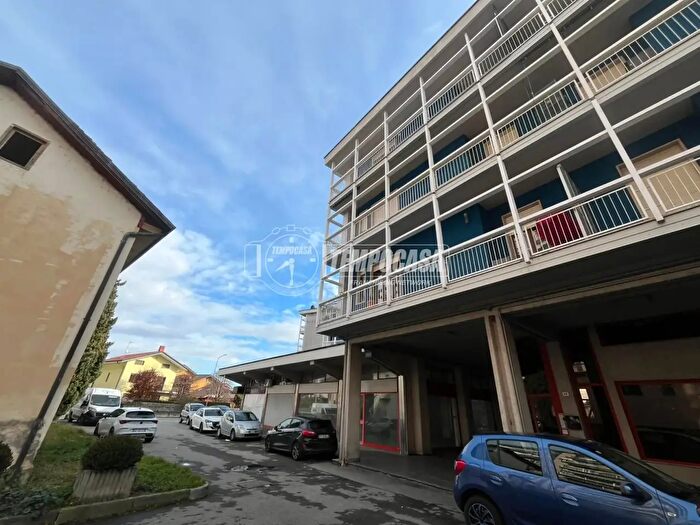 Appartamento trilocale in vendita in Via Torino, Cuorgne