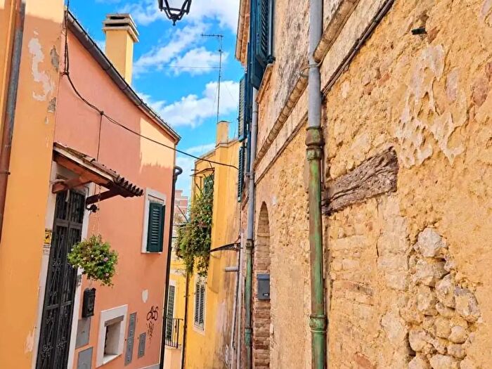 Appartamento quadrilocale in affitto in Via Asilo, Lanciano