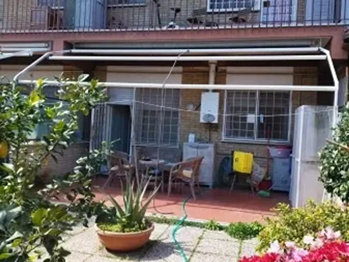 Appartamento quadrilocale in vendita in Roma