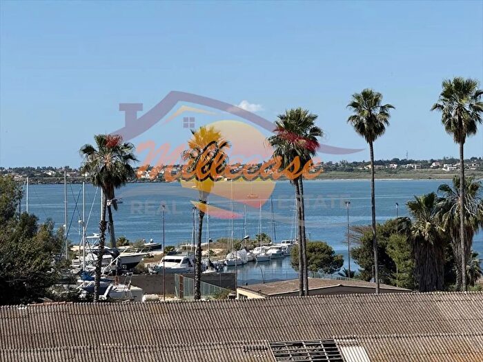 Appartamento con 5 locali in vendita in Corso Umberto, Siracusa