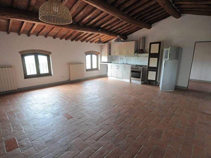 Appartamento trilocale in affitto in Via Cassia, Calzaiolo, San Casciano in Val di Pesa