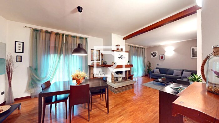 Appartamento quadrilocale in vendita in Via Matteotti Bagno di Romagna, Bagno Di Romagna